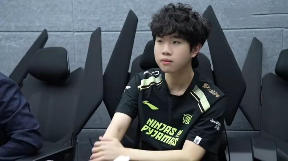 让对手高位 让对手高位